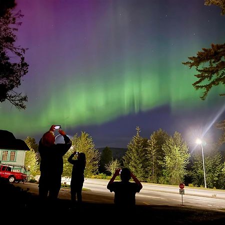 Holiday House Motel Ladysmith Exterior foto